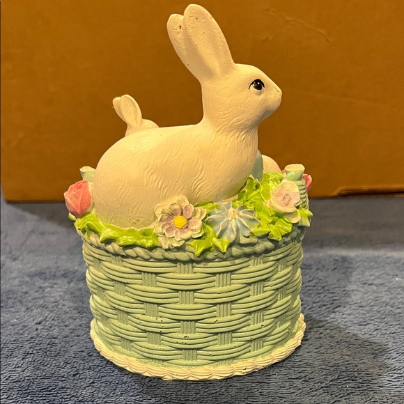 Decorative Bunny Basket - Picture 4 of 8